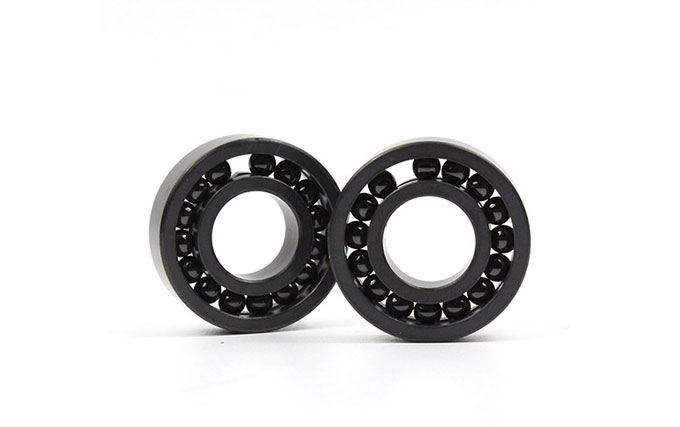 陶瓷轴承. 陶瓷轴承.